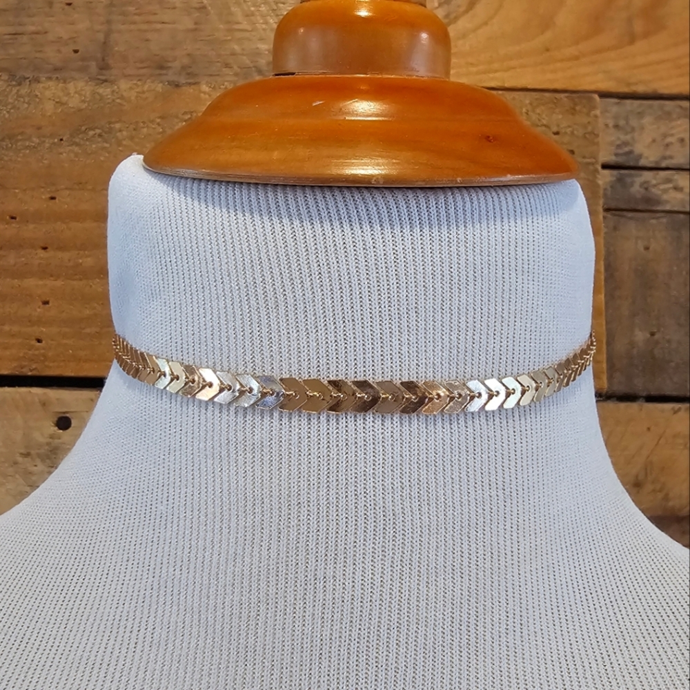 Goldtone Chevron Choker Necklace - Picture 1 of 4